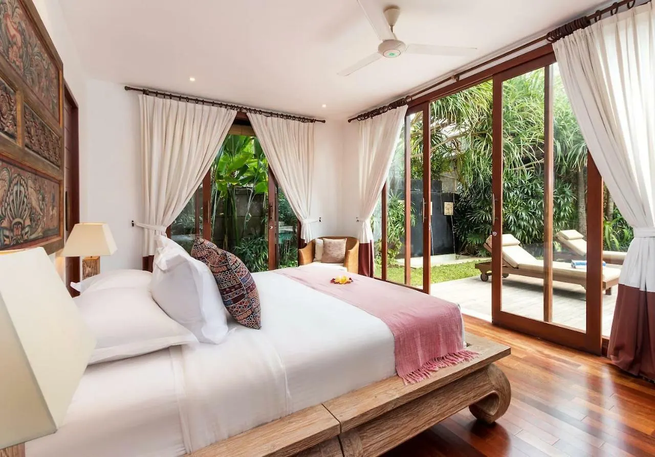 Villa Rubina - Luxury Pool Villa In Batu Belig Next To The Beach! Seminyak  0*, Seminyak (Bali)