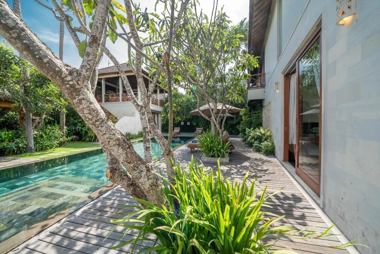 Villa Rubina - Luxury Pool Villa In Batu Belig Next To The Beach! Seminyak